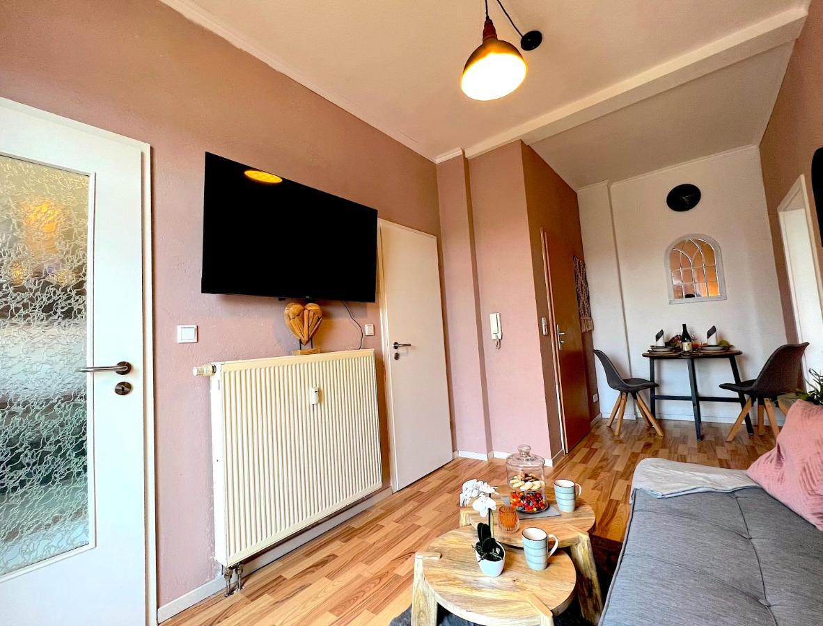Elbling Apartment Mit Terrasse - Netflix - Parkplatz - Weinbergblick Meißen Eksteriør billede