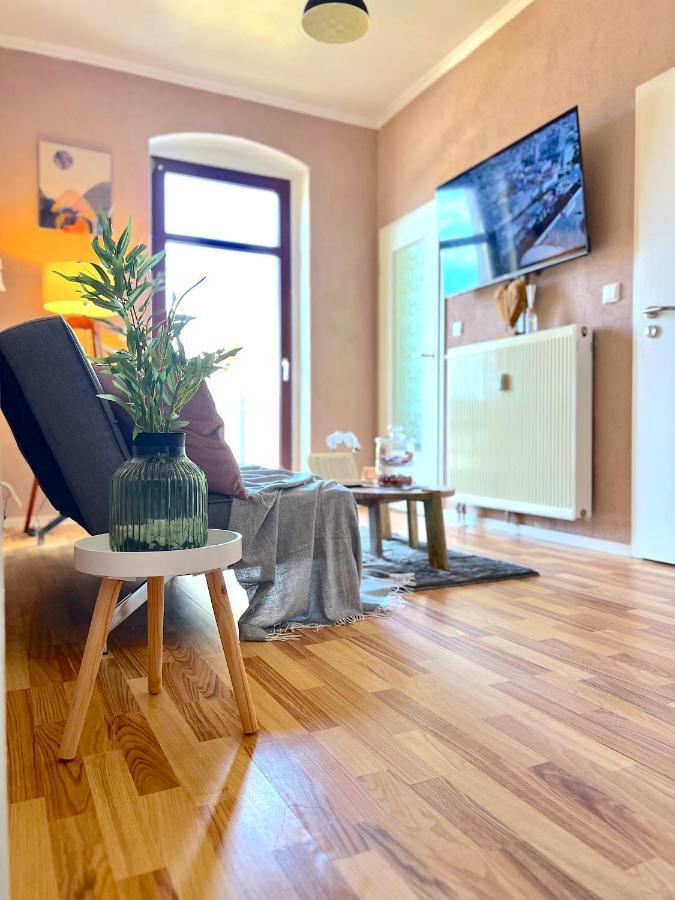 Elbling Apartment Mit Terrasse - Netflix - Parkplatz - Weinbergblick Meißen Eksteriør billede